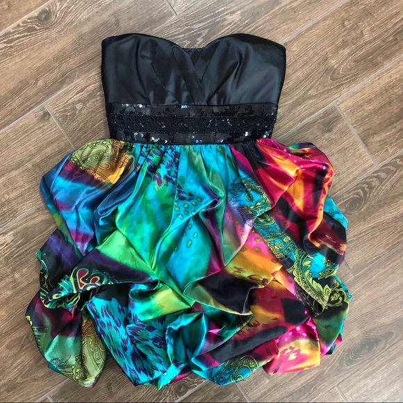 *New With Tags* Beautiful Speechless Dress - Picture 1 of 6